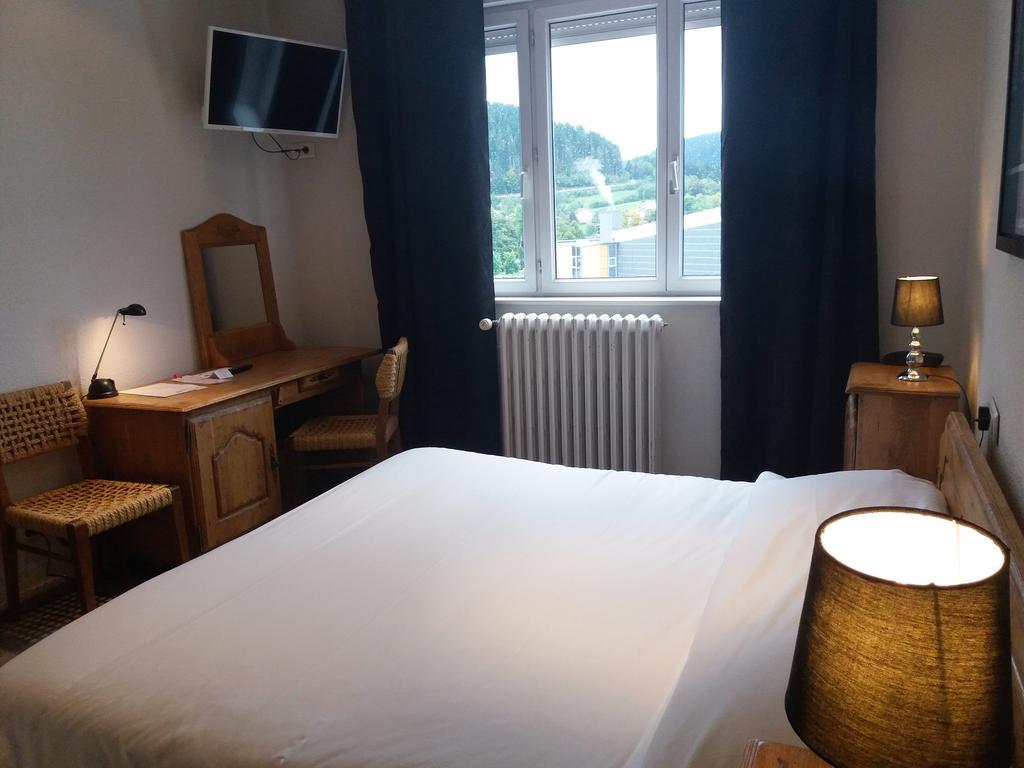 ג'רארדמר Hotel De La Paix מראה חיצוני תמונה