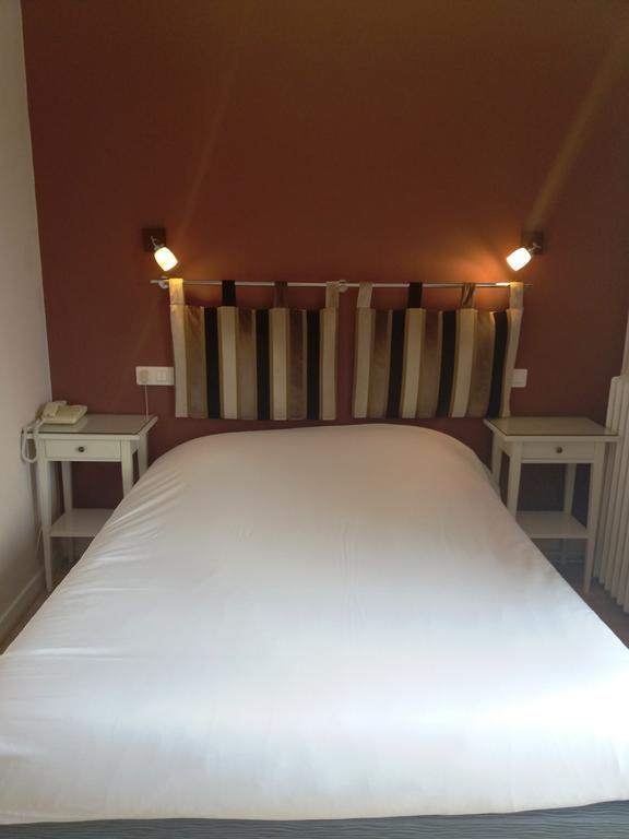 ג'רארדמר Hotel De La Paix מראה חיצוני תמונה