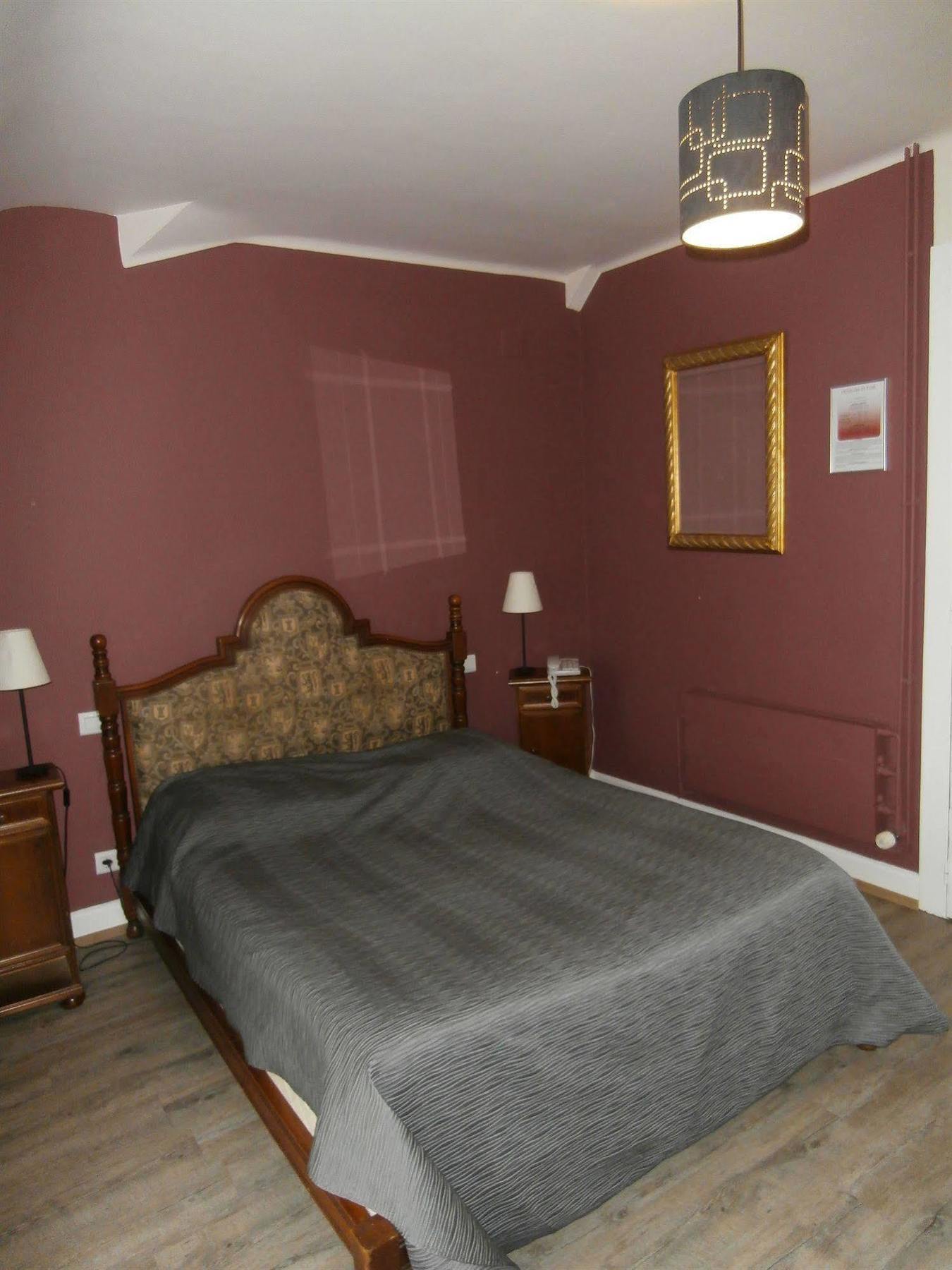 ג'רארדמר Hotel De La Paix מראה חיצוני תמונה